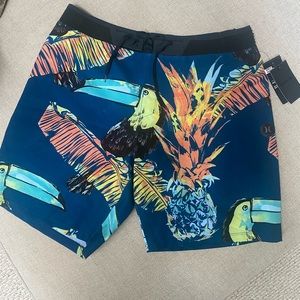 Hurley Mens Swim Trunks BRAND NEW Size 34